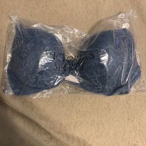 Brand New Victoria Secret Bra 34C